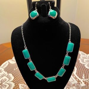 Liz Claiborne Turquoise Necklace and Earrings Set
